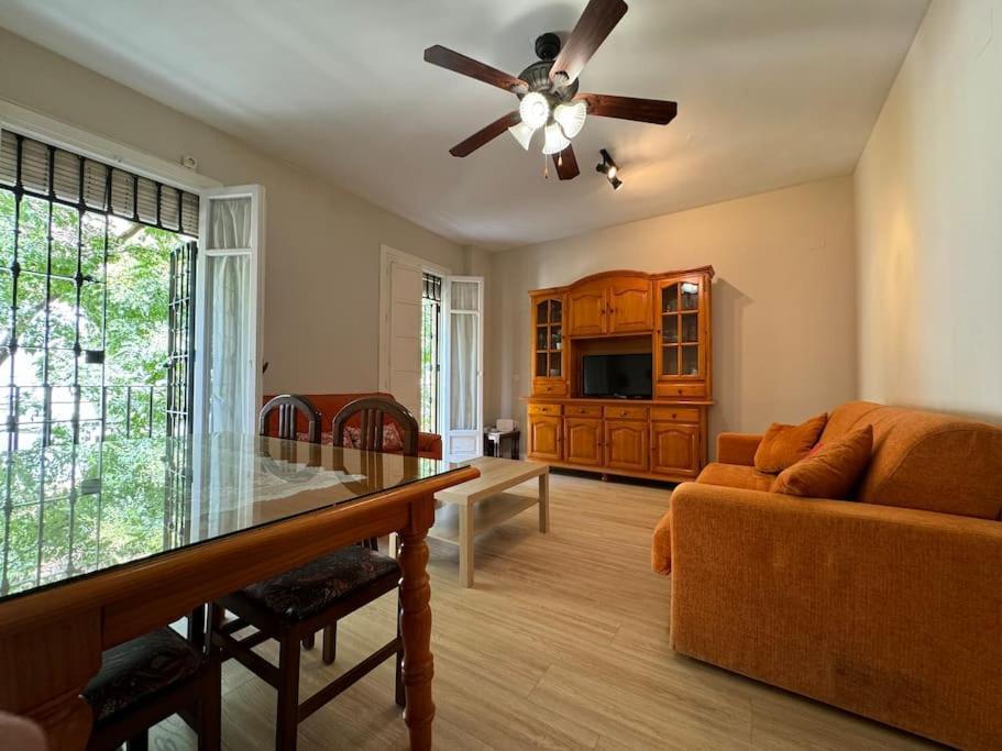 Apartamento En San Bernardo, El Barrio Torero Sevilla Eksteriør bilde